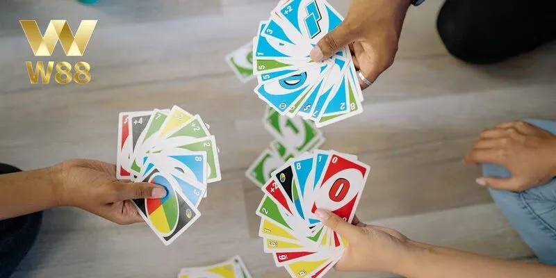 Tiến Lên Là Gì? Các Quy Tắc Chơi Phổ Biến